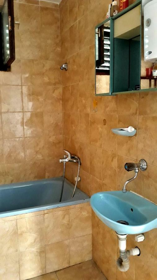 Apartman Tatjana Sutomore Zewnętrze zdjęcie